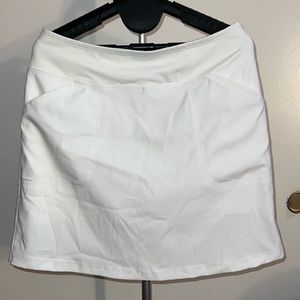 Cypress Club. White. Skort.